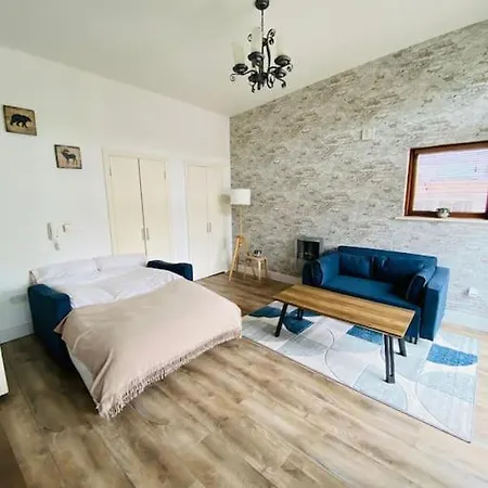 דירה Prime Location! Modern Apt
